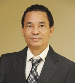 Dr. Ignacio Chang